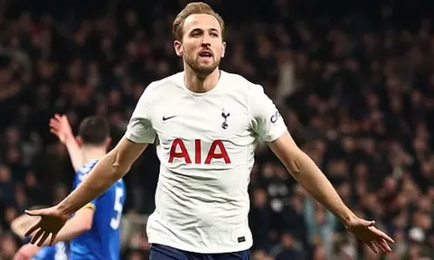 "Hãy tưởng tượng Harry Kane ở Liverpool..."