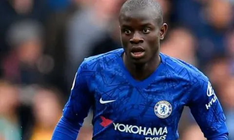 "Kante vẫn tuyệt vời, nhưng cầu thủ đó là sự nâng cấp cho Chelsea"