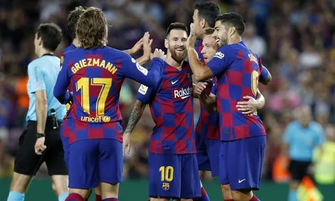 "Kẻ gieo rắc kinh hoàng" trở lại, Barca nhấn chìm Sevilla ngay tại Camp Nou