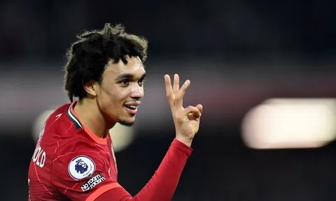 Kém Man City 11 điểm, sao Liverpool vẫn lạc quan về cơ hội vô địch