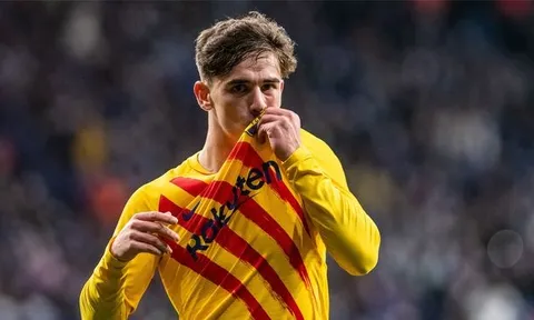 Kém Real Madrid 15 điểm, sao Barca vẫn mơ vô địch La Liga