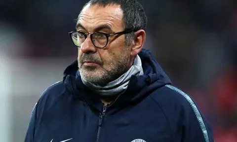 Kepa đăng đàn, dùng 1 từ mô tả mối quan hệ với Sarri