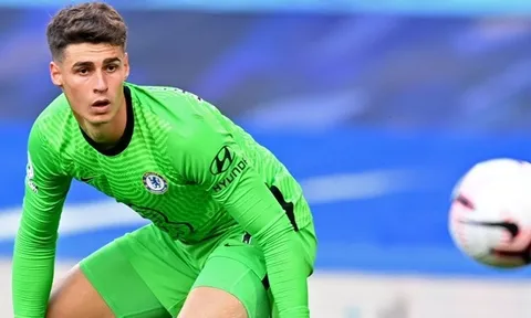 Kepa mông lung như 1 trò đùa, Cech phản ứng phát ngán ngay đầu trận