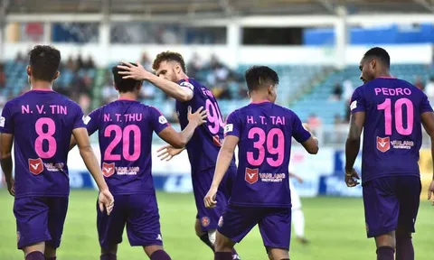 Khăn gói rời Sài Gòn FC, số phận của 18 cầu thủ giờ ra sao?