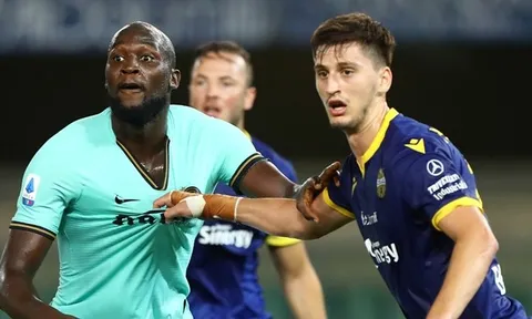 "Khao khát của Man Utd" đến AS Roma, chuẩn bị kiểm tra y tế