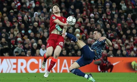 Khi nào Xhaka mới hết báo hại Arsenal?