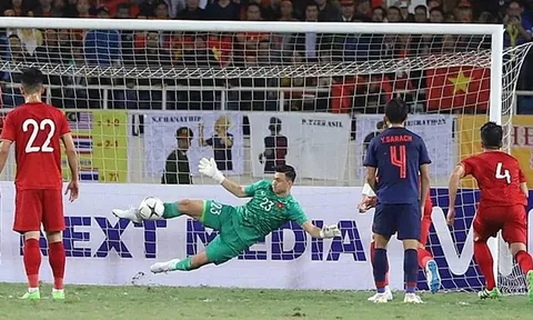 Khó tin! Đặng Văn Lâm hóa Dida trong ngày Việt Nam hòa Thái Lan