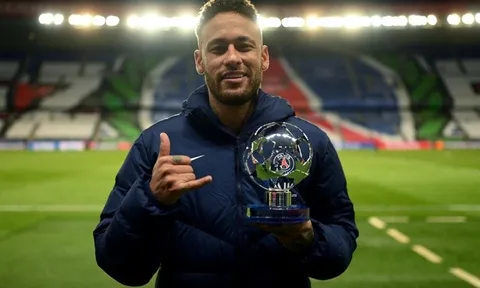 Không ghi bàn, vì sao Neymar lại là Cầu thủ xuất sắc nhất trong trận thua Bayern Munich?