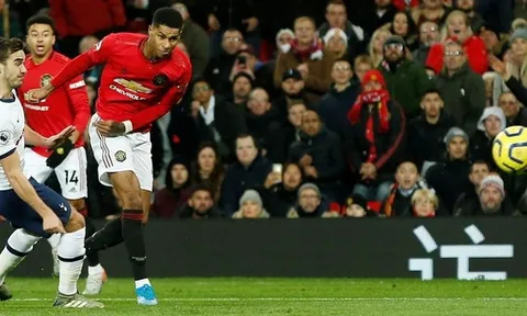 'Không một ai dõi theo Marcus Rashford'