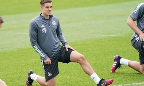 Không phải Saul, tiền vệ 35 triệu mới là cái tên Klopp khao khát