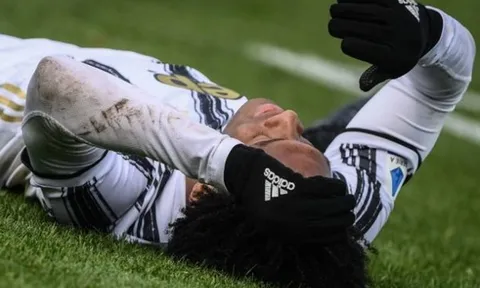 Không Ronaldo, Juventus "thêm 1 lần đau" trước Atalanta
