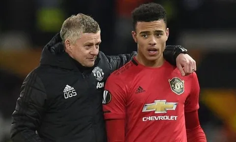 Chưa cần Sancho, Man Utd "số 2, không ai số 1" đã khuấy đảo mùa Hè