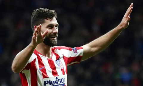 Khủng hoảng hàng thủ, Barca âm mưu lôi kéo “đá tảng” thành Madrid