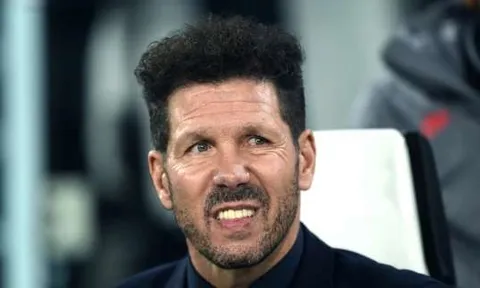 Kích hoạt "bom xịt" bùng nổ, Simeone vẫn ngó lơ "sao trẻ"