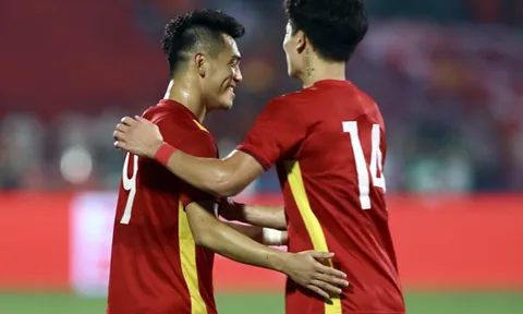 CĐV Đông Nam Á: 'U23 Việt Nam quá mạnh'