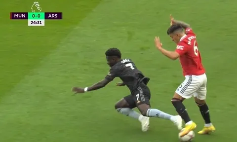 Arteta đã biết chữ ký đầu tiên sau trận thua M.U