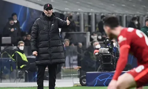 Ian Wright nói thẳng khả năng vô địch Premier League của Liverpool