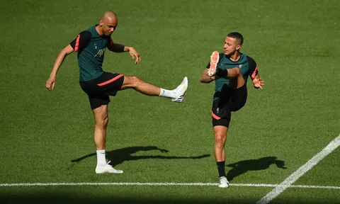 Klopp báo cú đúp tin vui cho Liverpool
