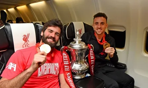 Klopp: "Cậu ấy lại dính chấn thương"