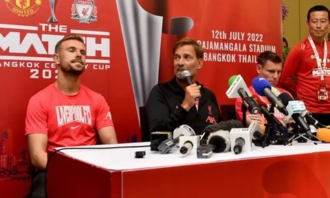 Klopp dằn mặt Ten Hag và Man Utd trước đại chiến ở Bangkok