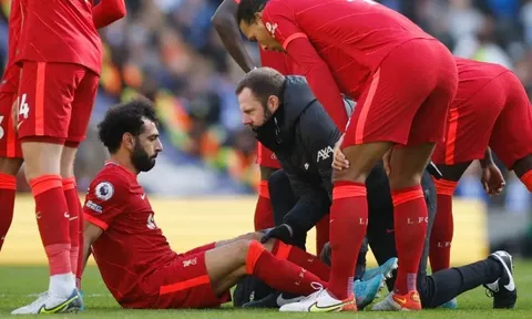 Klopp lý giải việc rút Salah ra sân ở giữa hiệp 2