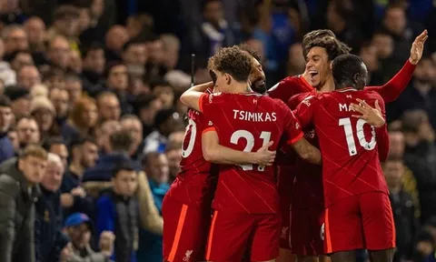 Klopp nói gì về vua kiến tạo mới tại Liverpool?