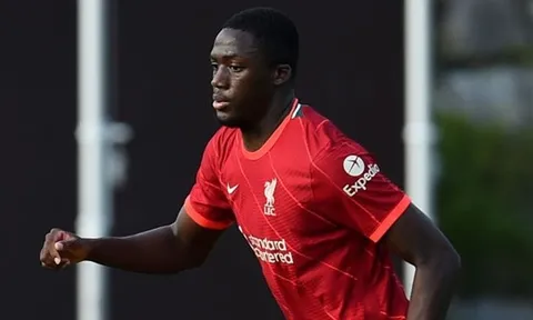 Konate đá trận đầu tiên, Klopp biết trước 1 điều