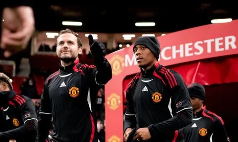 Kỳ chuyển nhượng mông lung của Man Utd