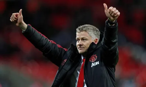 Ký xong hợp đồng, Man Utd chỉ còn cách "Messi mới" lâu nhất một tháng