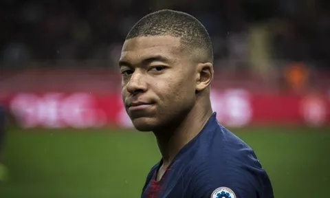 Mbappe ra quyết định gây sốc, Man Utd như 'mở cờ trong bụng'
