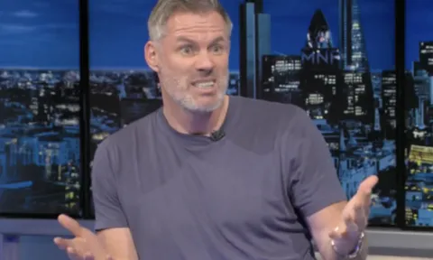 Carragher nêu lý do loại Liverpool khỏi cuộc đua vô địch