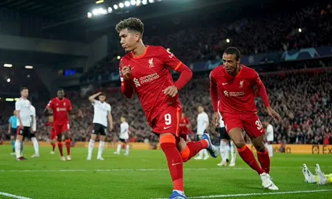 McManaman chỉ ra mục tiêu bất khả thi của Liverpool