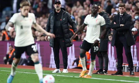 Liverpool thắng ngược Aston Villa: Pep Guardiola, hãy coi chừng!