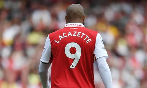 CHÍNH THỨC: Arsenal chia tay cầu thủ thứ 3