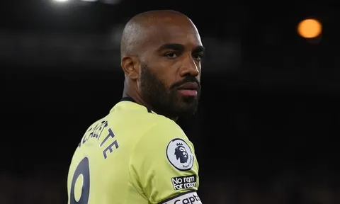 Lacazette chỉ ra 4 ứng viên cho chiếc băng thủ quân của Arsenal