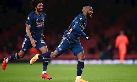 Sân Emirates đón chào "cầu thủ thứ 12", sao Arsenal phá vỡ im lặng