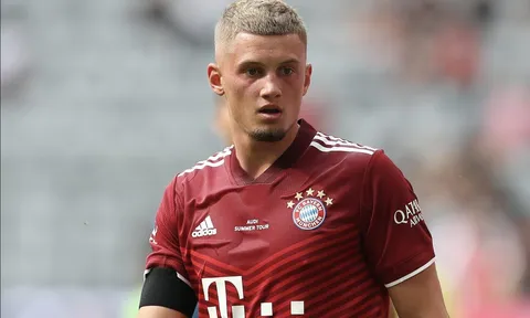Người cũ Bayern bị dè bỉu về phí chuyển nhượng