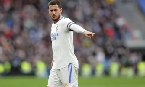 "Làm sao có thể như vậy được? Hazard và Bale không có ở đó sao?"