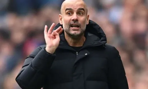 Làm trùm Premier League, Pep Guardiola kể bài học Man United