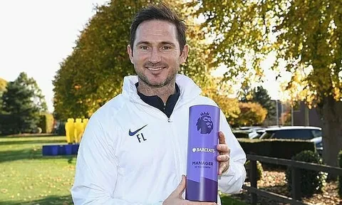 Lampard, 'kẻ hạ sát' Man Utd và 'siêu tiền đạo' được vinh danh