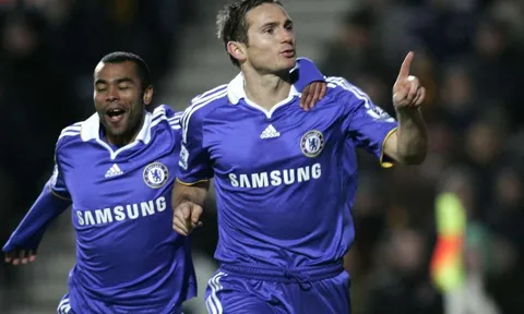Lampard, Haaland và những cầu thủ vượt qua được cái bóng của cha mình