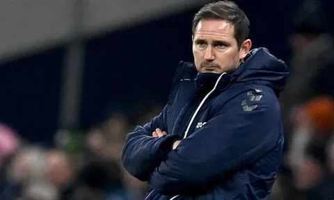Lampard lên tiếng trước tình cảnh khó khăn của Chelsea