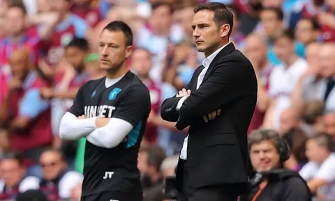 Lampard tin CĐV Chelsea sắp khóc khi gặp 1 "kẻ thù"