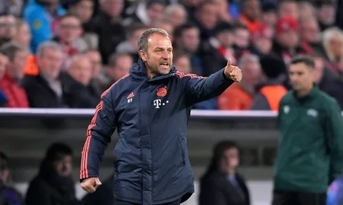 Lần đầu "lên đỉnh" cùng Bayern, HLV tạm quyền khẳng định 1 điều