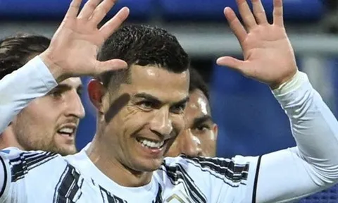 Lập hat-trick chấn động sách kỷ lục, Ronaldo lập tức lên tiếng về Pele
