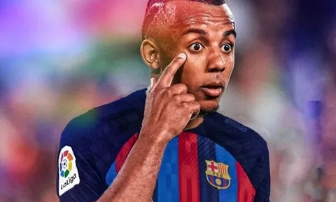 Laporta: "Cầu thủ thích Barcelona hơn Chelsea"