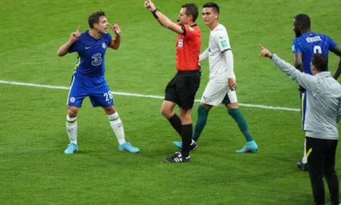 Lật kèo lừa đối thủ, đội trưởng Chelsea phá vỡ im lặng