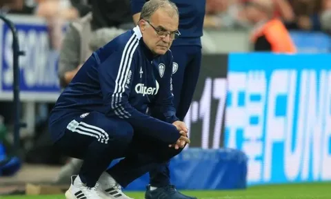 Leeds trảm Bielsa, Conte nói lời thật lòng