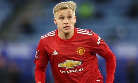 Quyết định tàn nhẫn, M.U trao đổi De Beek lấy 2 HĐ lớn