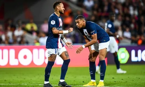 L'Equipe: 'Neymar mệt mỏi với Mbappe'